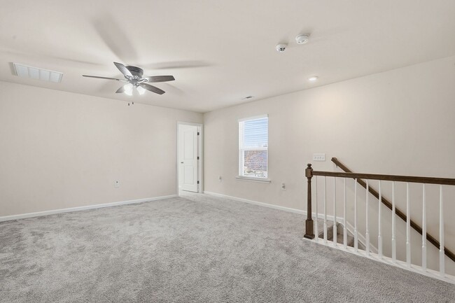 Building Photo - AVAILABLE AUGUST 1- NOW! BEAUTIFUL 2 STORY HOME IN FUQUAY-VARINA