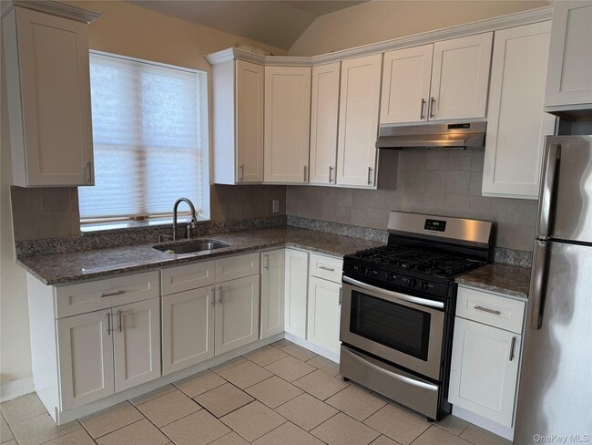 Building Photo - 79-31 67th Rd