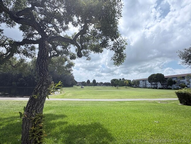 Building Photo - 800 SW 125th Way