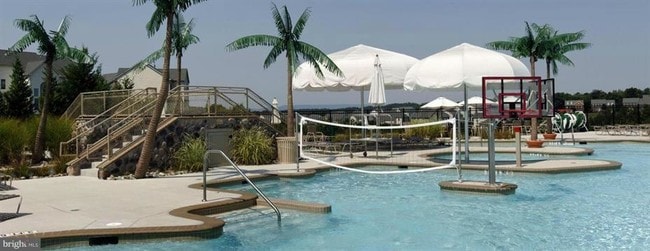 Building Photo - 9706 Braidwood Ter