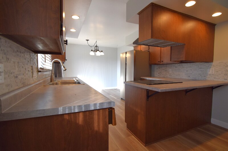 Building Photo - 2107 S 150 W