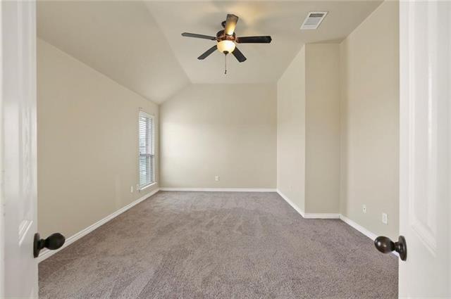 Building Photo - 15004 Waters Dr