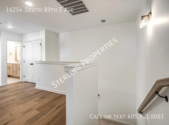 Building Photo - 16254 S 89th E Ave