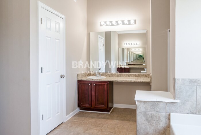 Building Photo - 6877 Estepona St