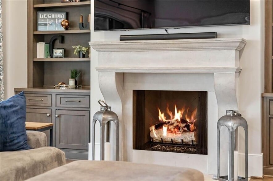 Building Photo - 5265 Peachtree Dunwoody Rd NE