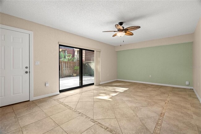 Building Photo - 2705 5th Ct