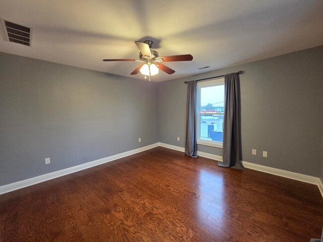 Building Photo - 412 Starkweather St