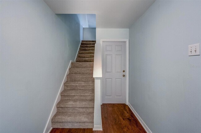 Building Photo - 508 Garland Cir