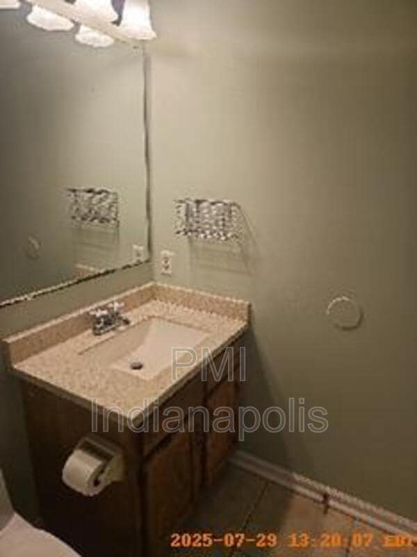 Building Photo - 13015 Wingstem Ct