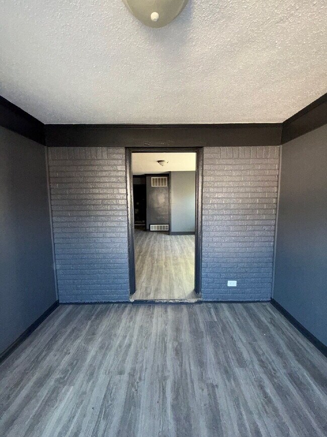 Building Photo - 1064 Brower St