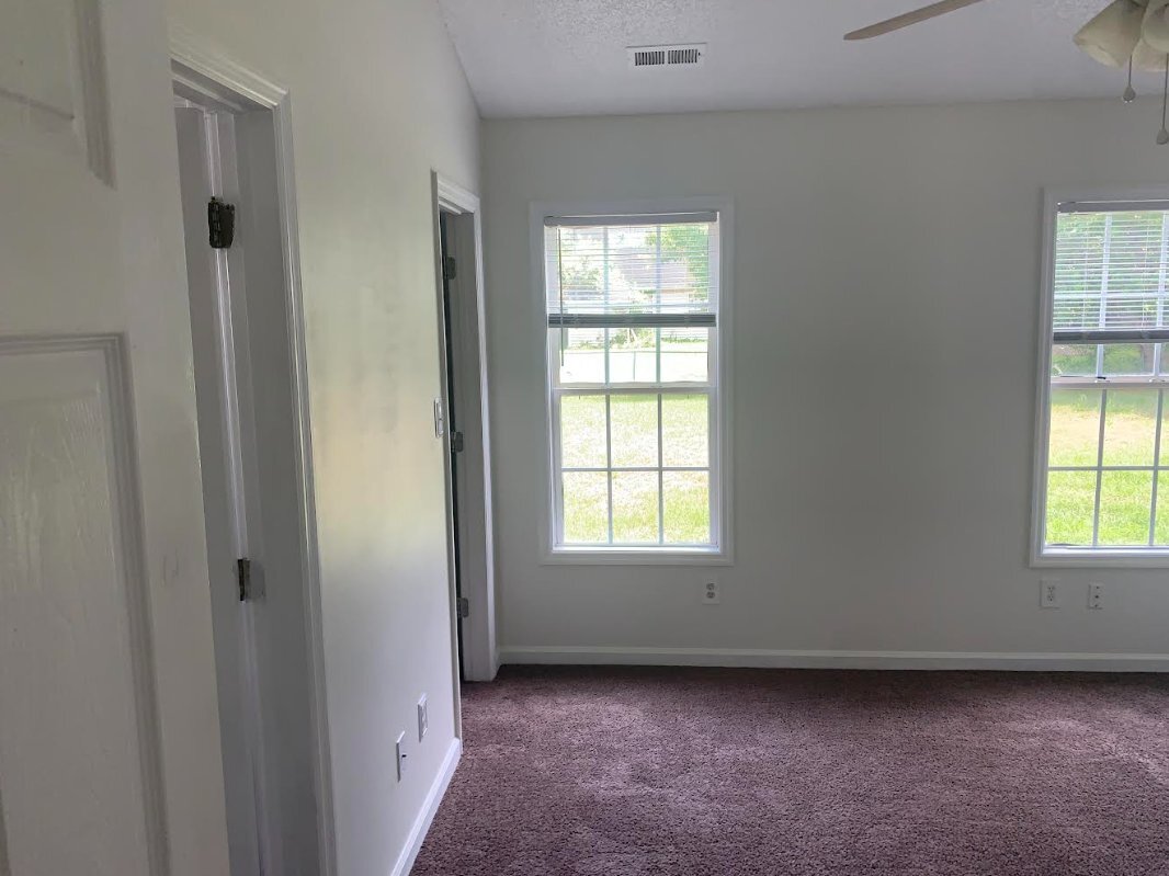 Building Photo - 122 Settlers Cir