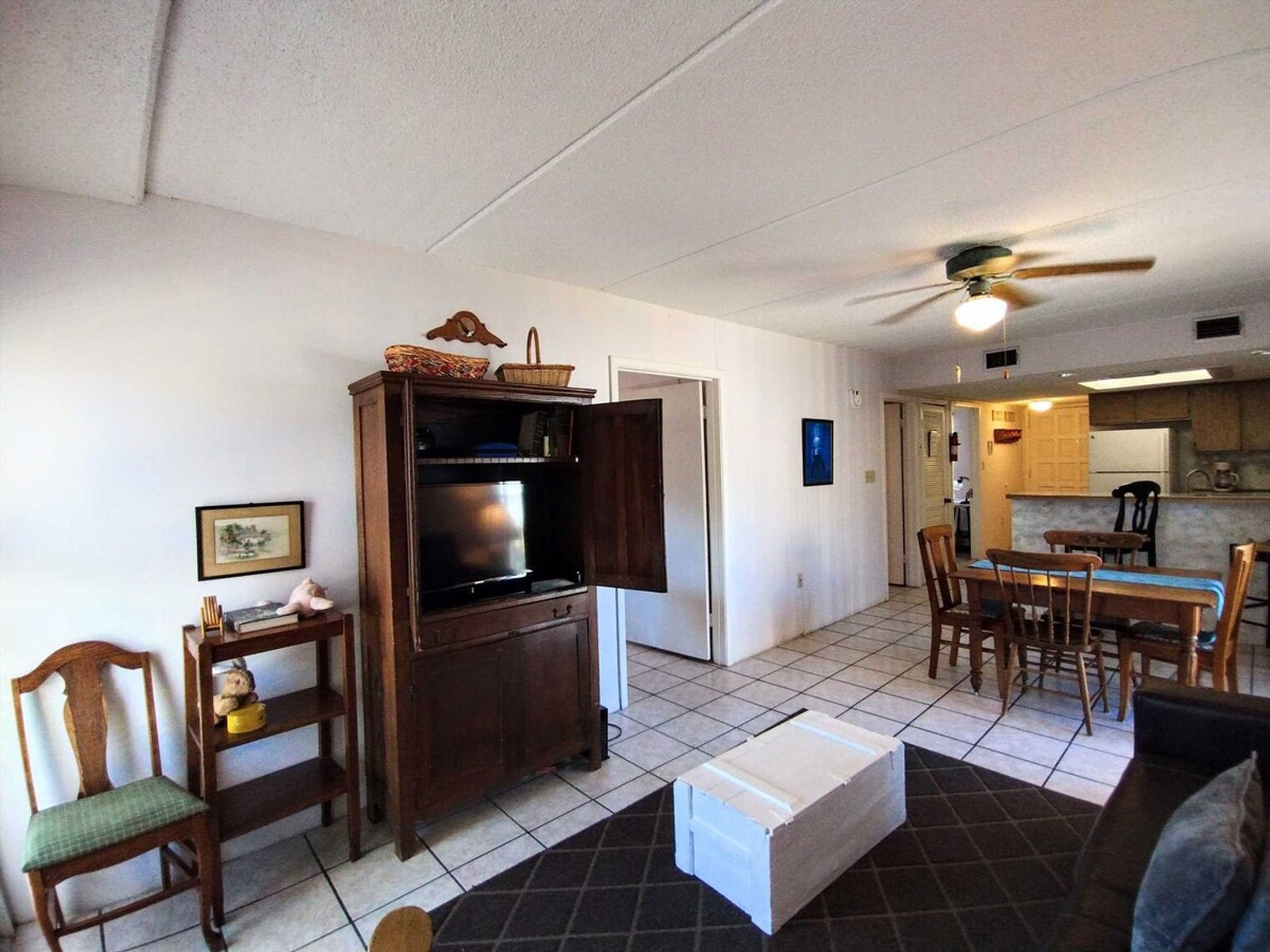 Building Photo - 115 E Coronado Dr