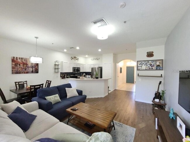 Building Photo - 3936 Yellowstone Cir