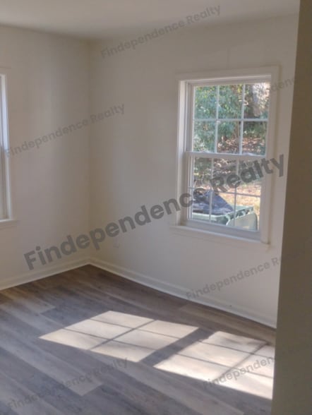 Building Photo - 1513 Braxton St