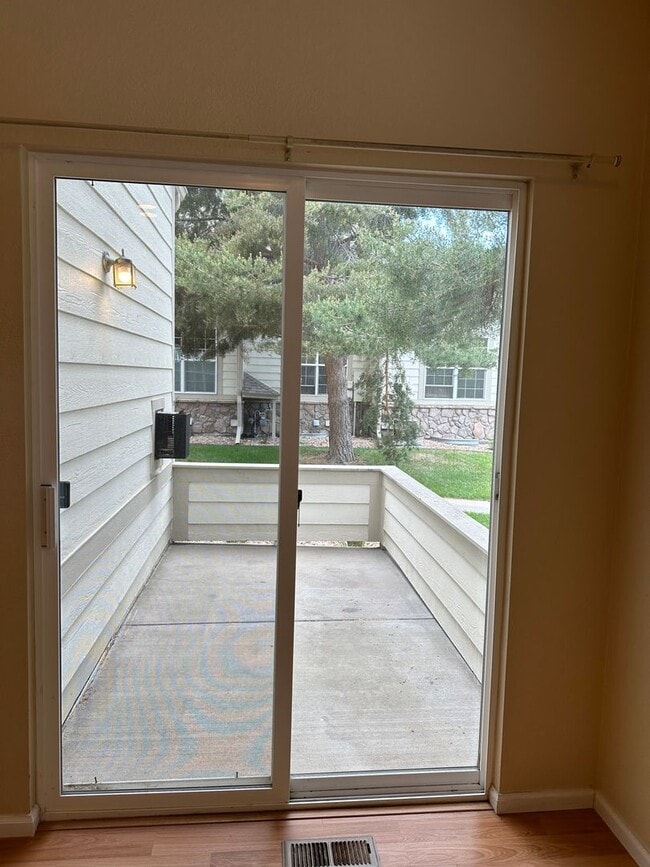 Building Photo - Beautiful 2BD/2.5BA Lafayette Home!