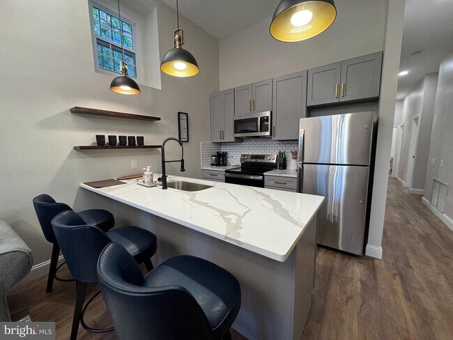 Building Photo - 3961 Baltimore Ave