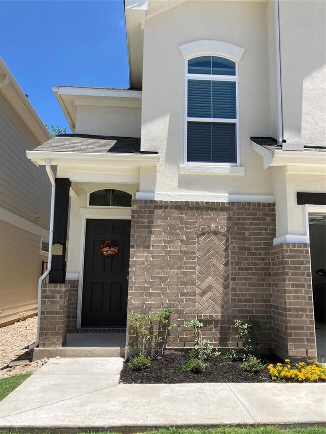 Building Photo - 1200 Avani Brook Ln
