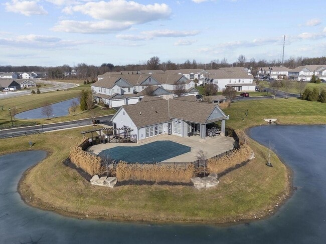 Building Photo - 5901 Blackbird Wy