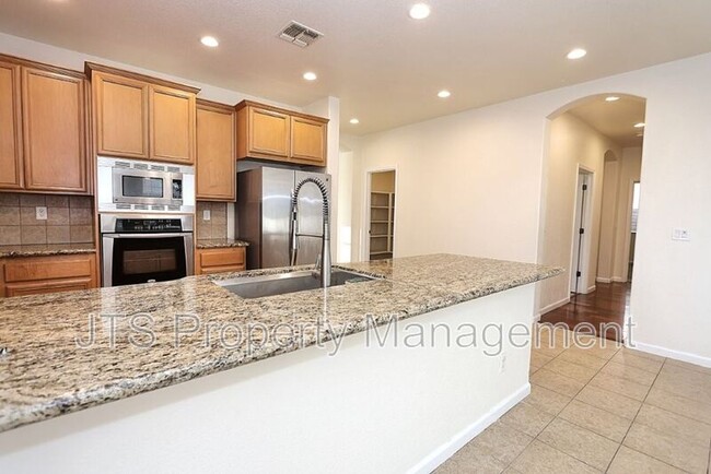 Building Photo - 5441 Mossy Stone Way