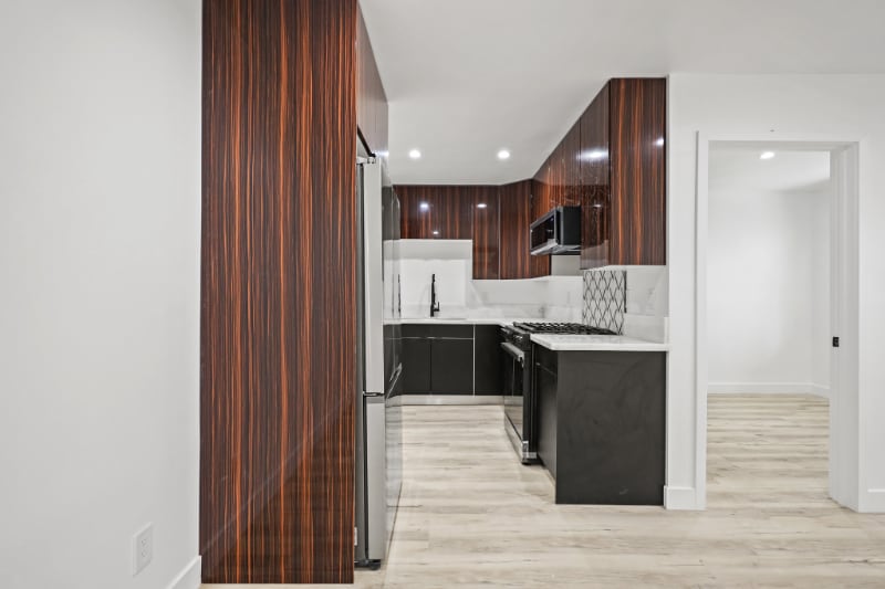 Building Photo - 111 Normandie Ave