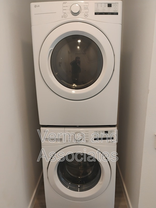 Building Photo - 841 Ventnor Ave