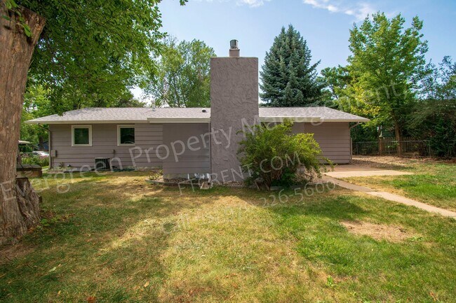 Building Photo - 3 Bed House in Northwest Fort Collins!