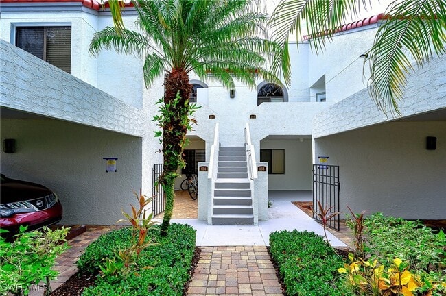 Primary Photo - 559 Beachwalk Cir
