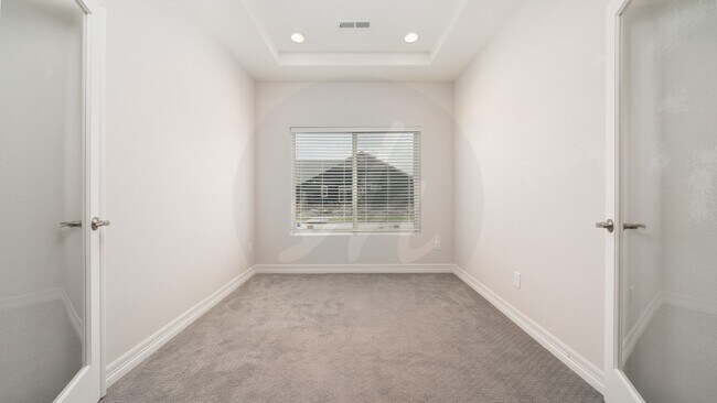Building Photo - Banning Lewis Patio Home in The Retreat +5...