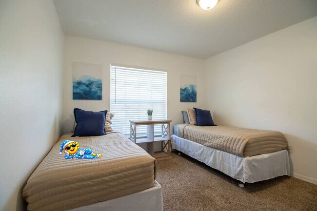 Building Photo - 37135 Grassy Hill Ln