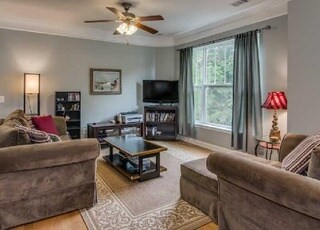 Building Photo - 2310 Elliott Ave