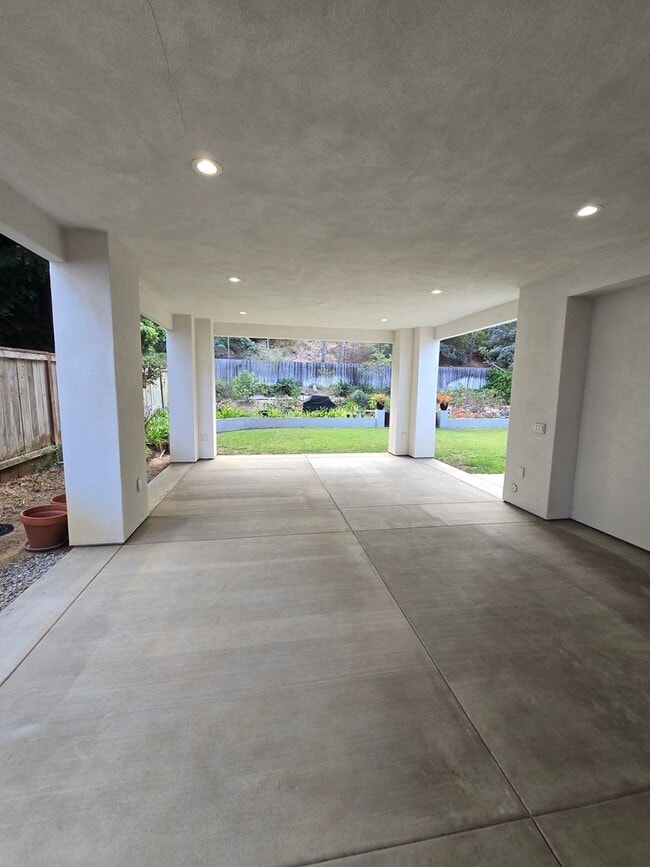 Building Photo - 14164 Bahama Cove