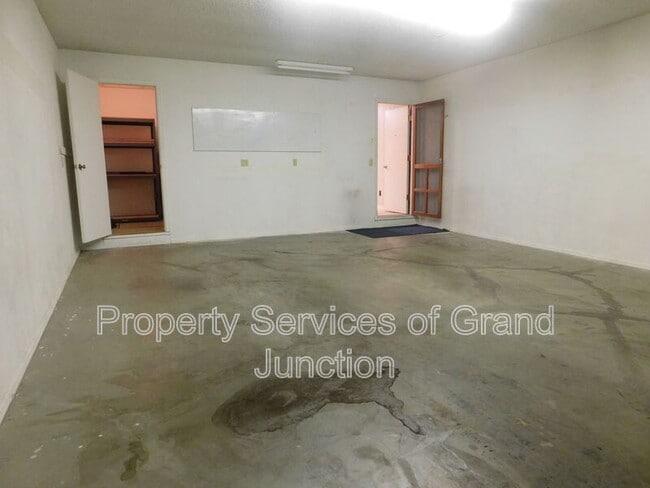 Building Photo - 2700 G Rd