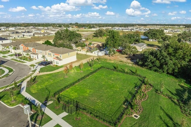 Building Photo - 1345 Derry Ave