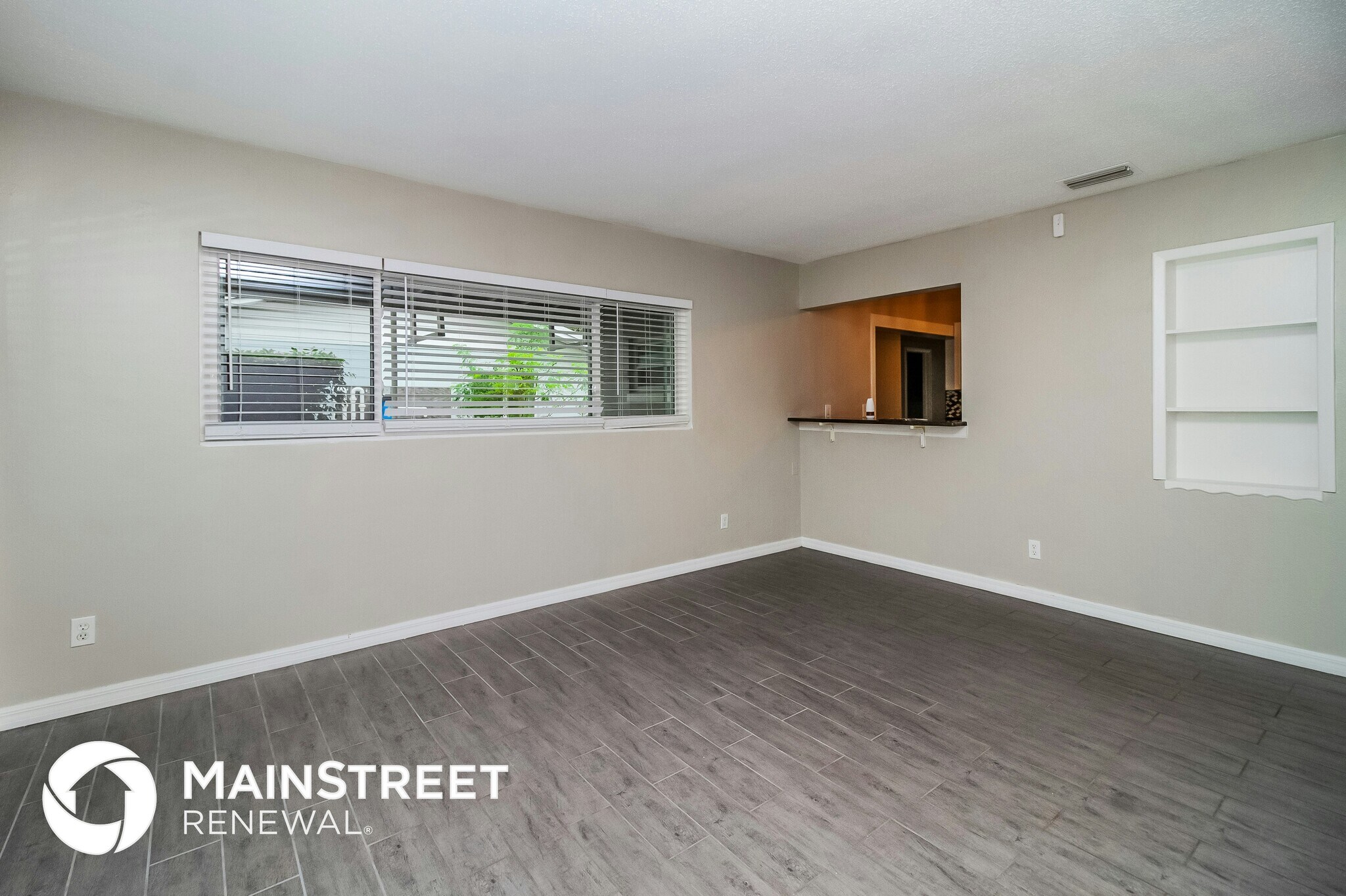 Building Photo - 503 Roy Blvd