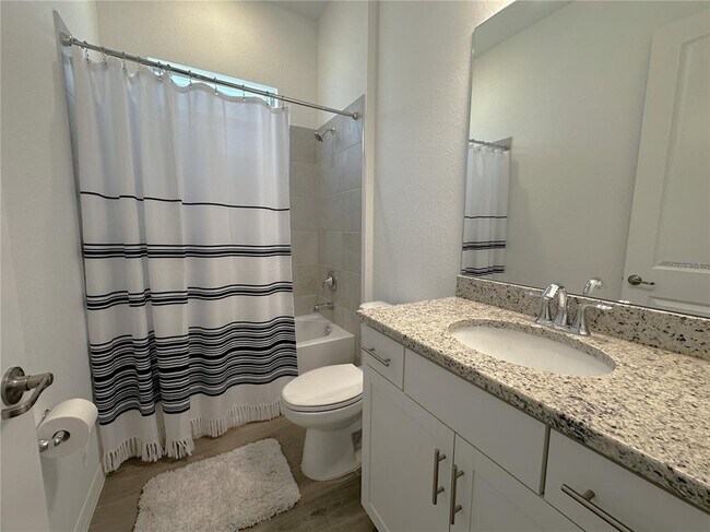 Building Photo - 15172 River Birch Ct