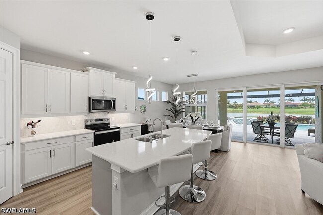 Building Photo - 18699 Ensenada Dr