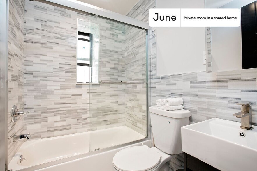 Building Photo - Room in Shared 3 bed/1.5 bath home in Central Harlem
