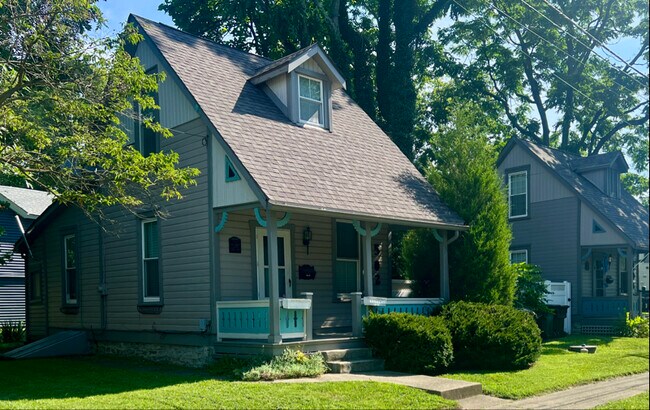 Building Photo - 502 Wirtz Way