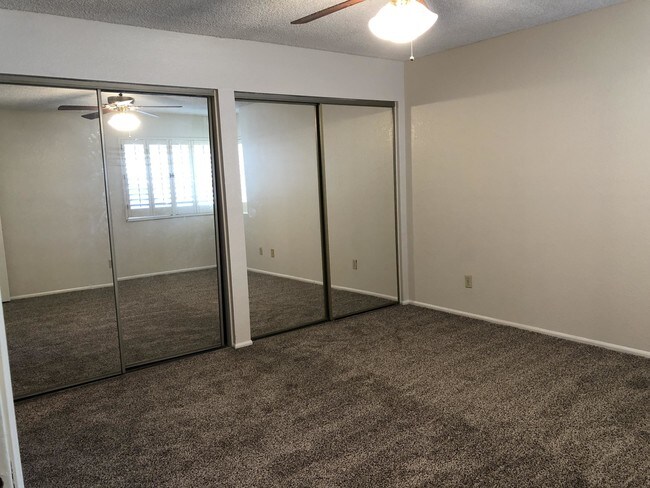 Building Photo - 5533 W Cholla St