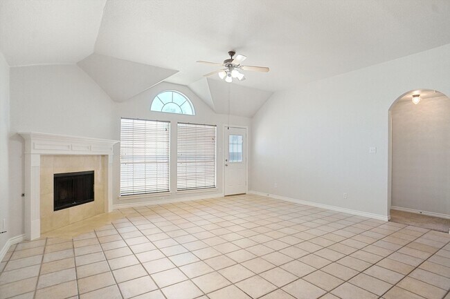 Building Photo - Beautiful North Fort Worth Home