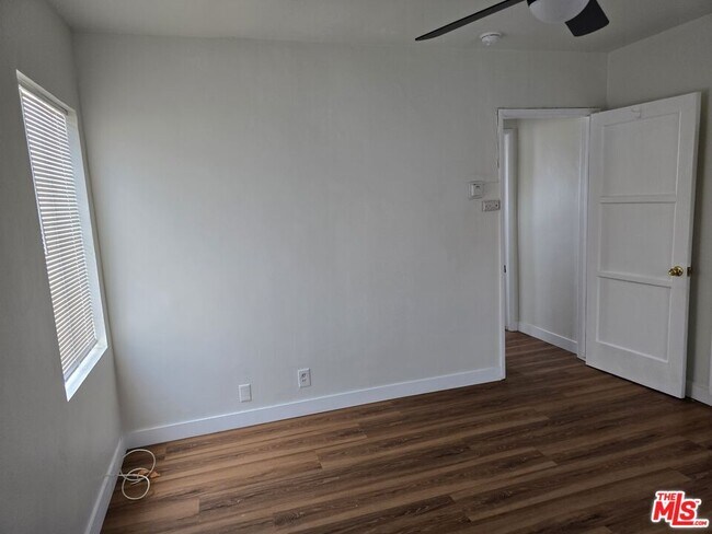 Building Photo - 2190 W 26th Pl