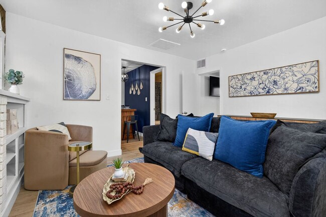 Building Photo - 1311 N 14th St