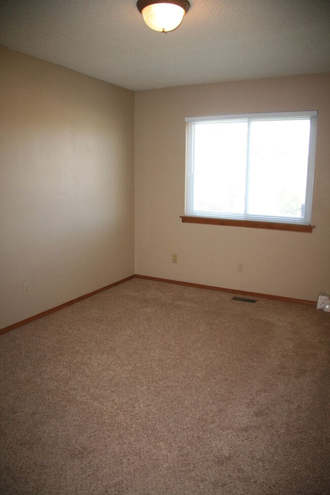 Building Photo - Cozy 3 bedroom on cul-de-sac in Briargate!