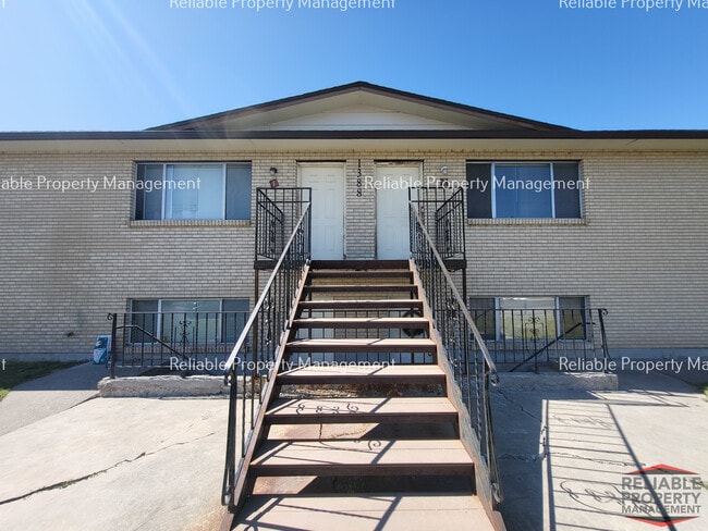 Building Photo - 1388 Ashment Ave