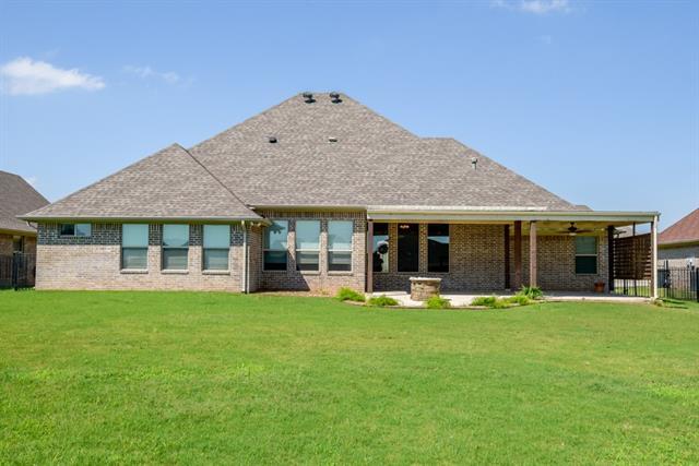 Building Photo - 421 River Bank Ln