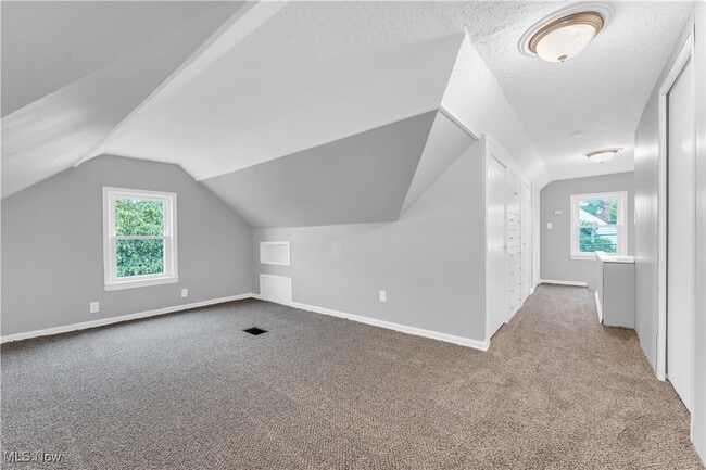 Building Photo - 22750 Tracy Ave