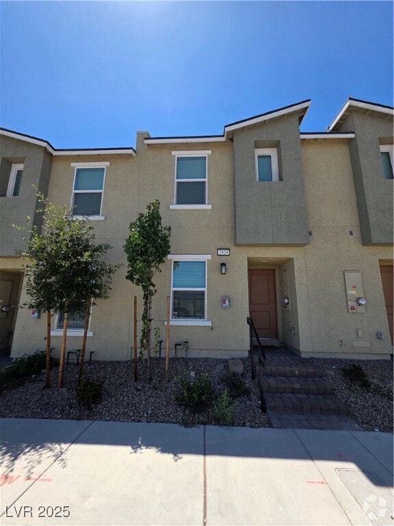 Building Photo - 2929 White Selzter Ct