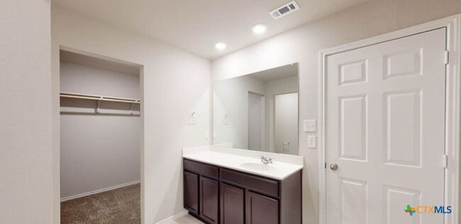 Building Photo - 1010 Prairie Clover Rd