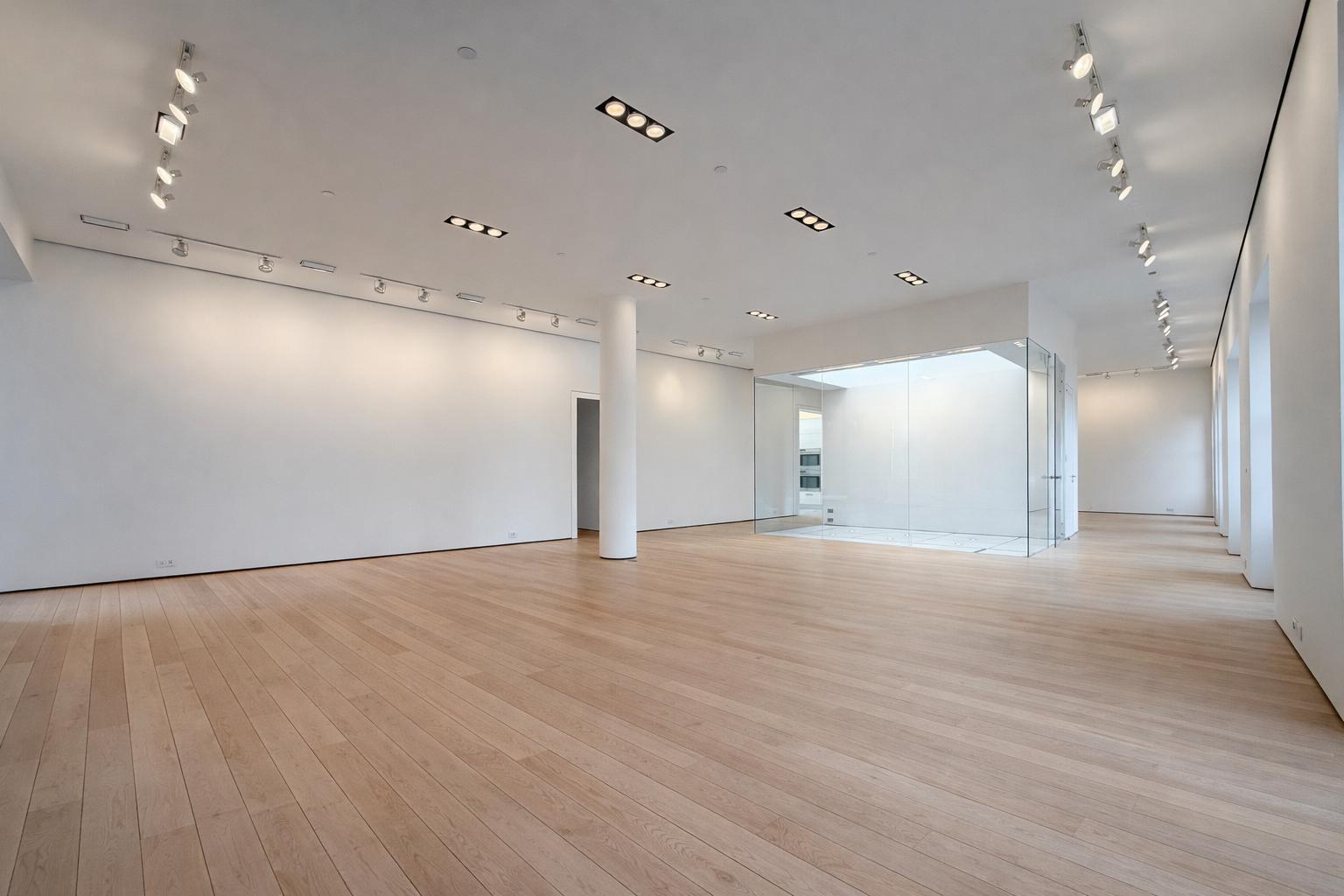 Building Photo - 54 Bleecker St