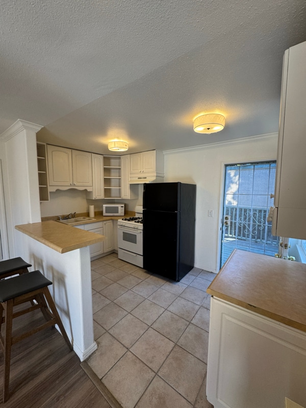 Building Photo - 1706 W Commonwealth Ave